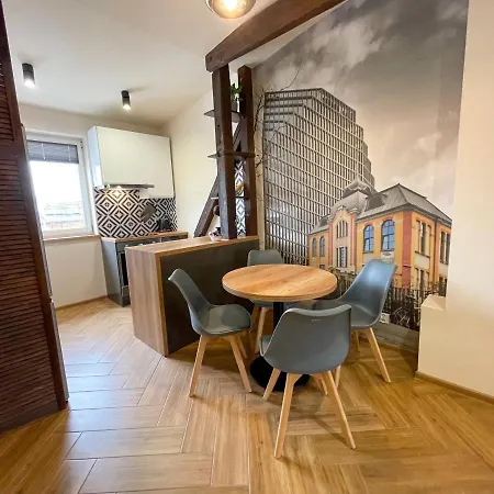 Long Attic Apartment *