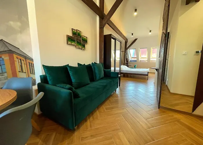 Lägenhet Long Attic Poznań